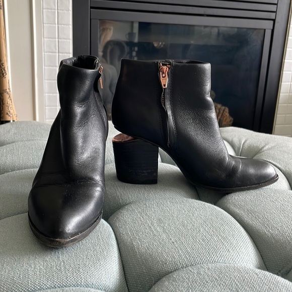 Alexander Wang Gabi Boots - Picture 1 of 16